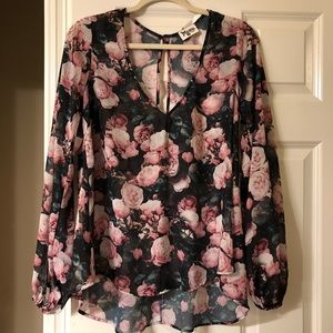 Show Me Your MuMu “Diana Rose” Tunic Top